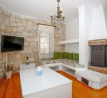 Vinifera Yedibilgeler Vineyards Hotel Selçuk