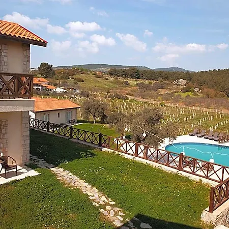 호텔 Vinifera Yedibilgeler Vineyards 3*