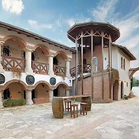 Vinifera Yedibilgeler Vineyards Selçuk