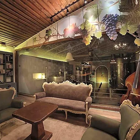 Vinifera Yedibilgeler Vineyards Hotel Selçuk